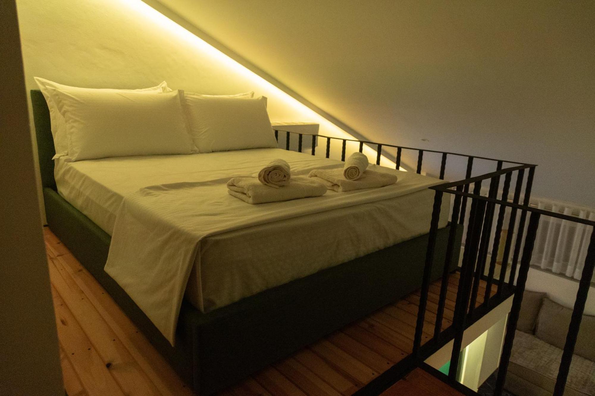 מלון טיראנה Cozy Loft-Blloku Downtown מראה חיצוני תמונה